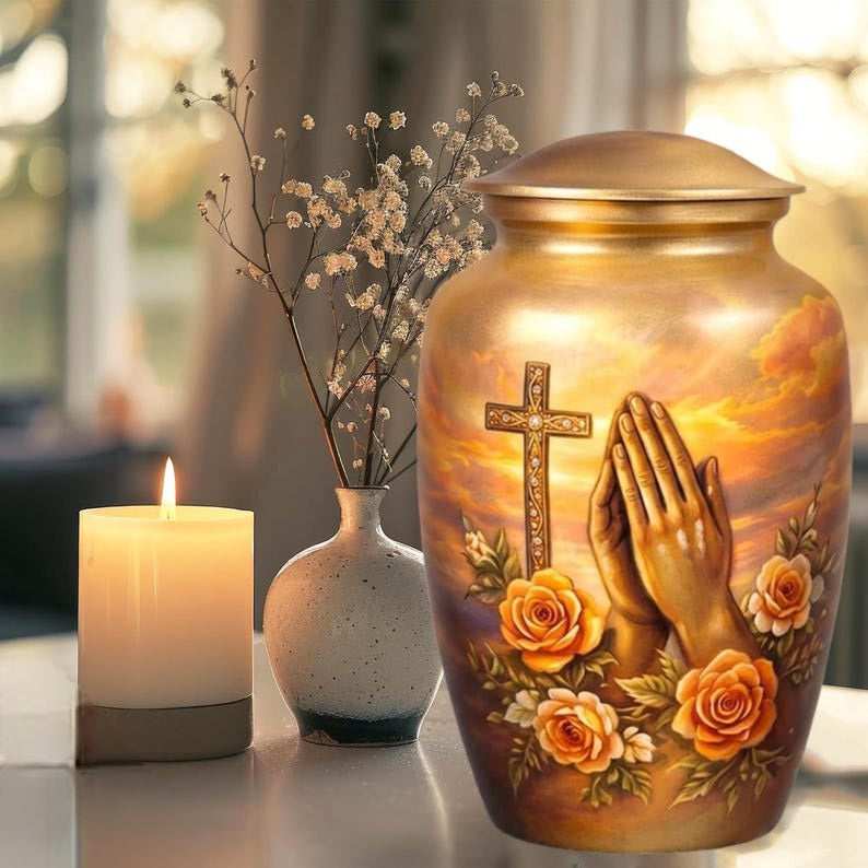 Urn 'Pray'